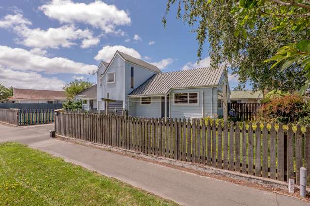 1 and 2/107 Rowley Avenue Hoon Hay_2