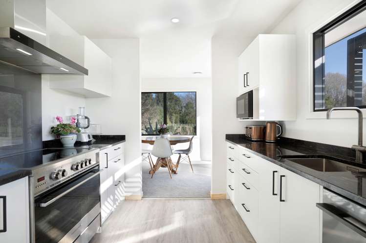 65a Connollys Line Carterton_12