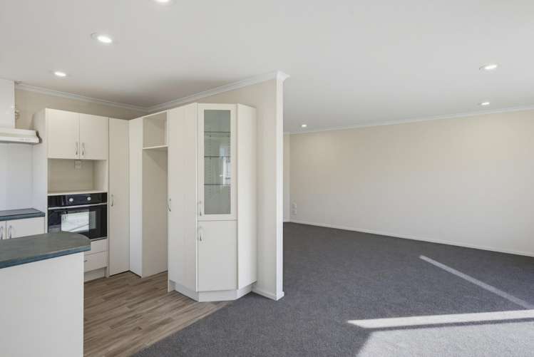 29/17 Redwood Close Paraparaumu_5