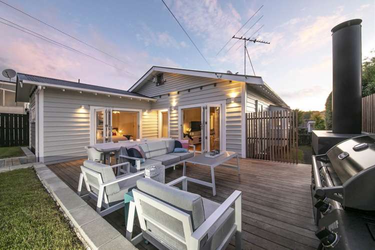 45 Willerton Avenue New Lynn_1