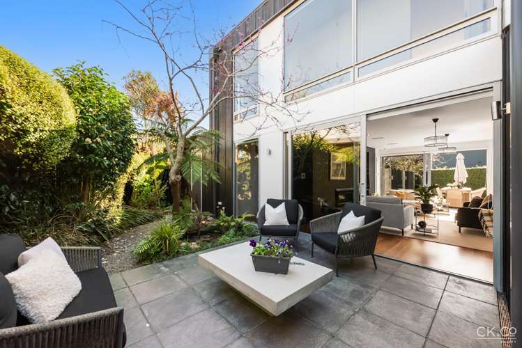 11 Parkwood Grove Trentham_19