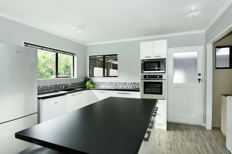 2/25 Tipahi Street Nelson South_10