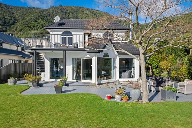 37 Waikawa Road Picton_2
