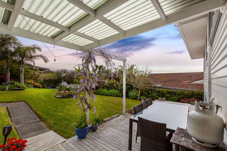 166 Royal Road Massey_16