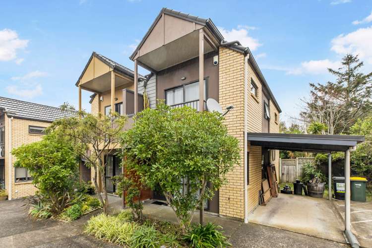 27/94 Glengarry Road Glen Eden_1