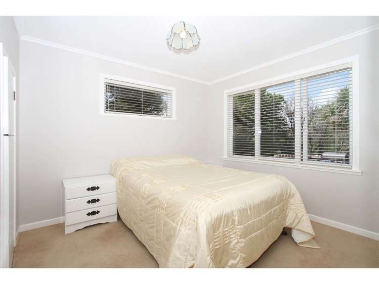 18 Evan Street Belmont_8