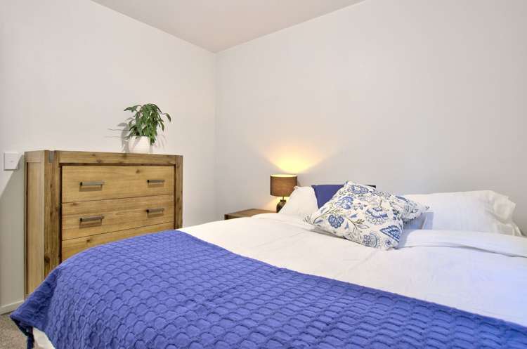 46B Wynyard Crescent Fernhill_16