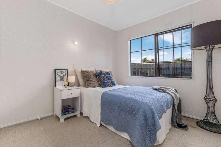 91a Beach Road Mellons Bay_7