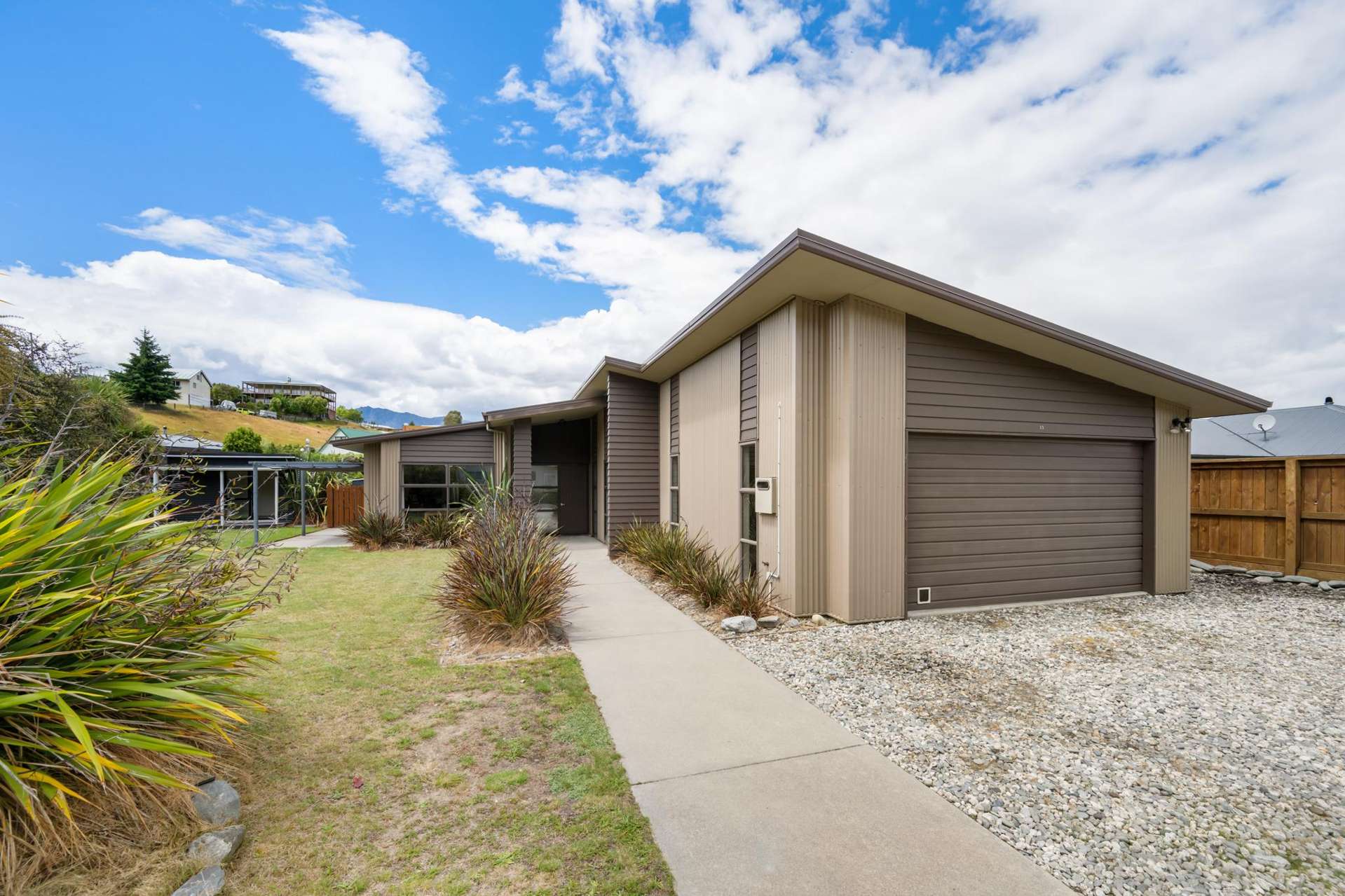 23 Hewson Crescent Lake Hawea_0