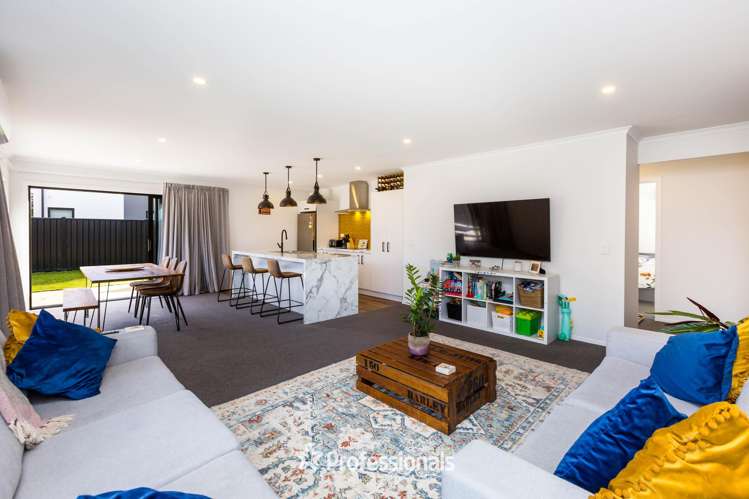 18 Castletown Street Wallaceville_3