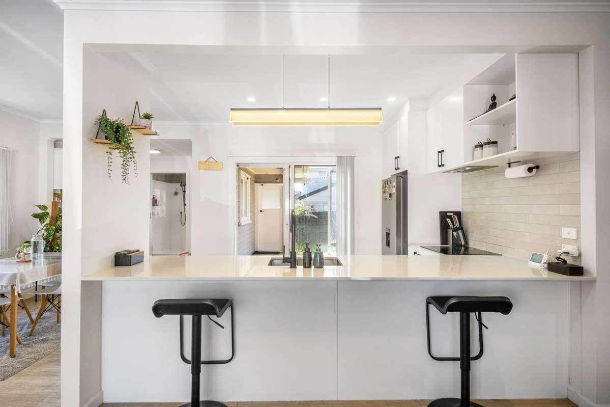 403B West Coast Road_1