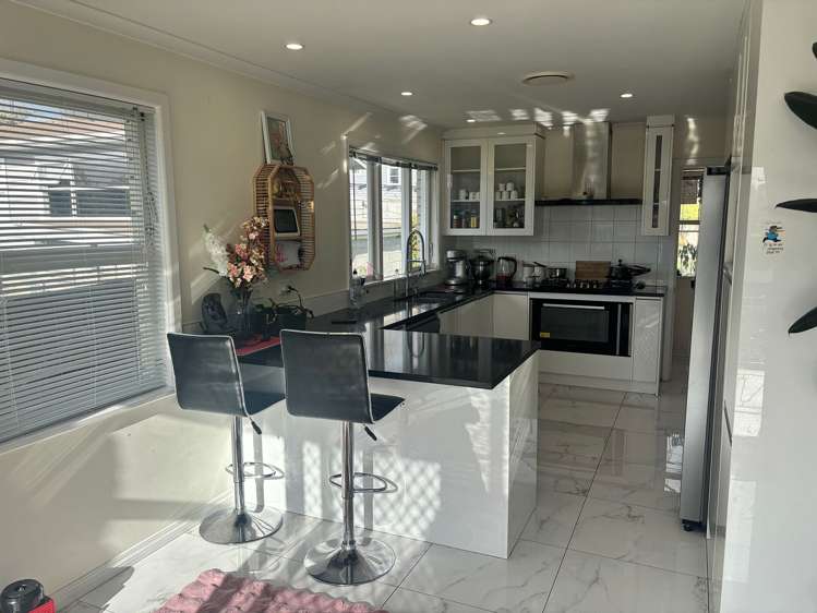 99 Tawa Street Melville_3