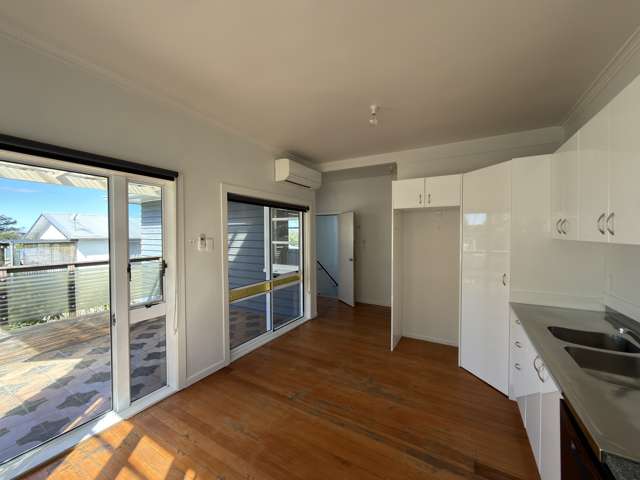 51 Douglas Street Okitu_2