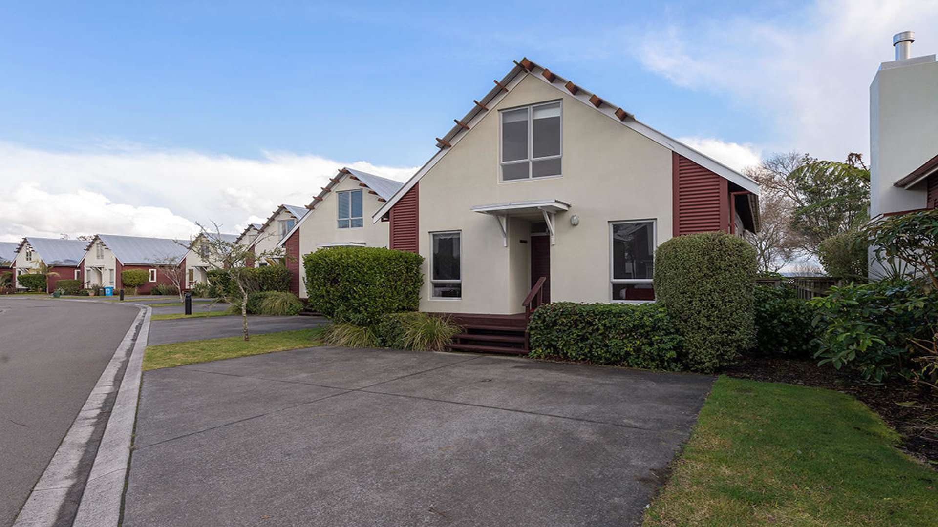 7/1420g Hamurana Road Mourea_0