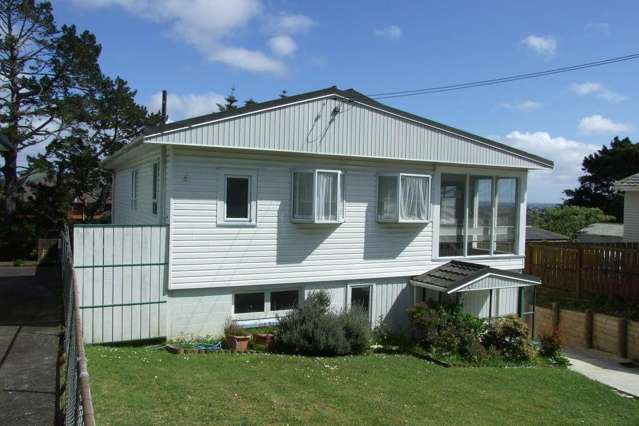 Spacious 4 Bedroom in Blockhouse Bay