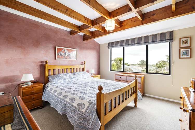 103E Barrett Road Whalers Gate_11