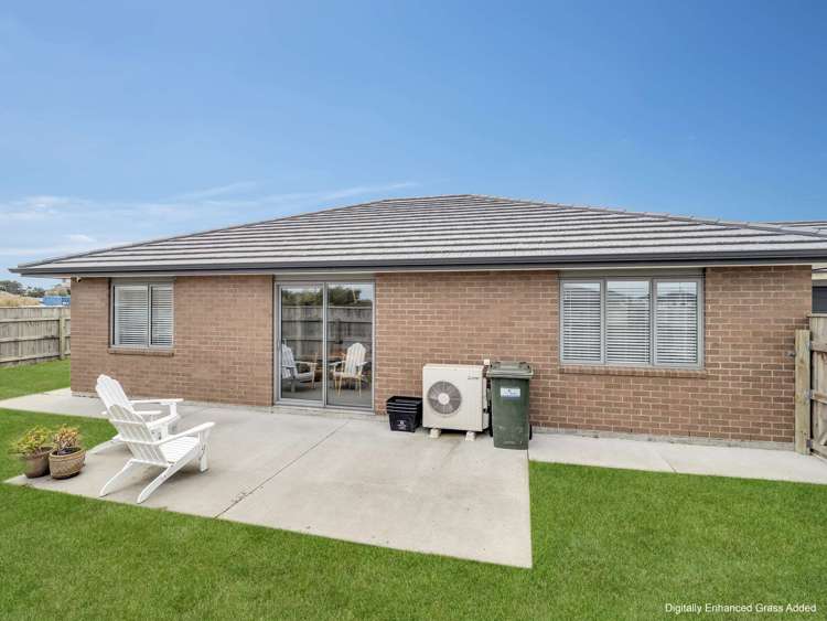 28 Simon Street Tawhero_27