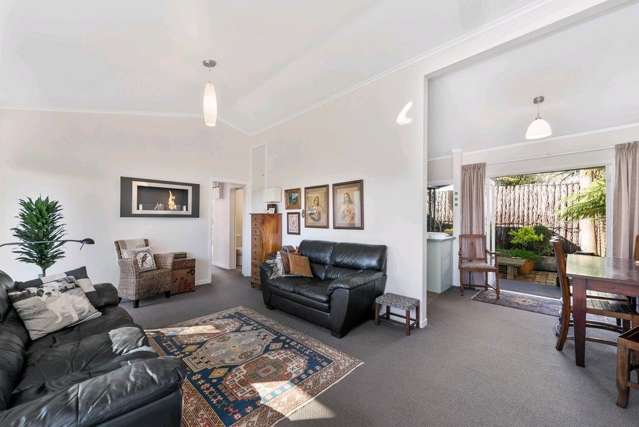 21 Fairley Road Lynmore_1