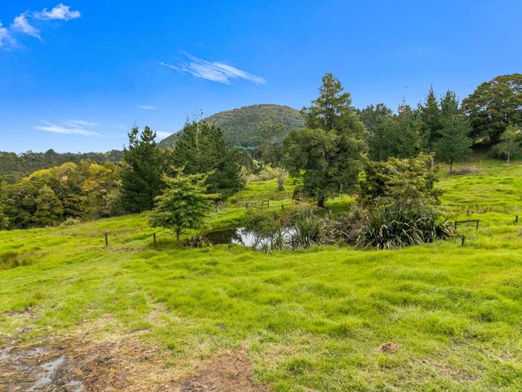 240 Pukeatua Road Maungatapere_7