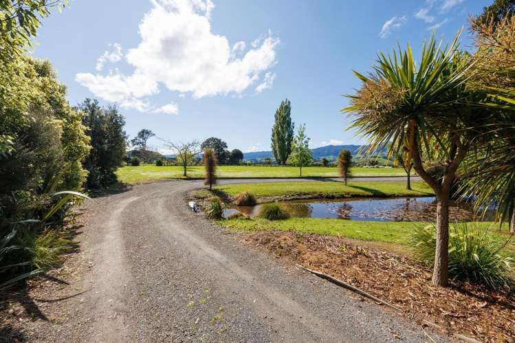 25B Weka Street Pohangina_3