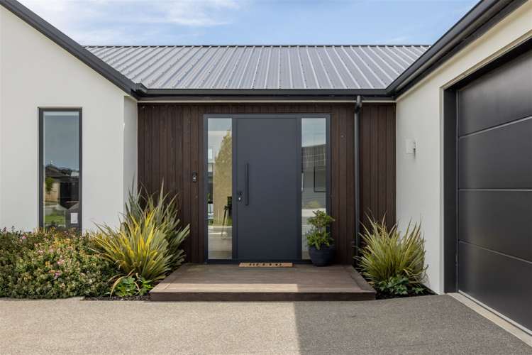 85 Oaks Drive Lincoln_21