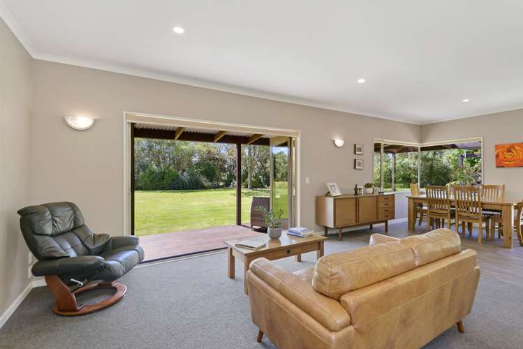 236 Woodend Beach Road Woodend_5