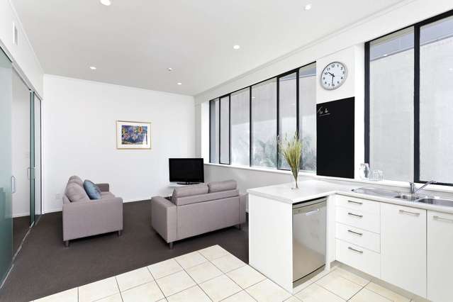 1C/77 Victoria Street West City Centre_3