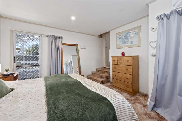 71 Pandora Avenue Westbrook_9