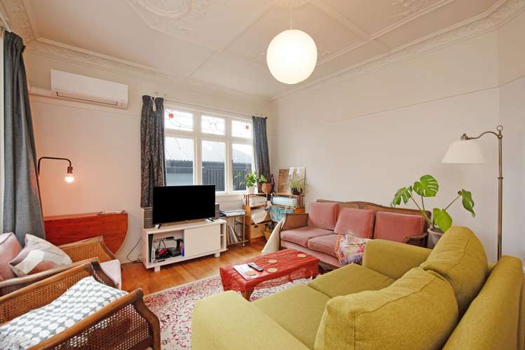 24 Myrtle Crescent_3