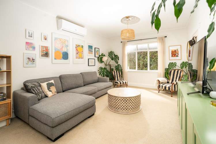 11a Retter Street Paparangi_1