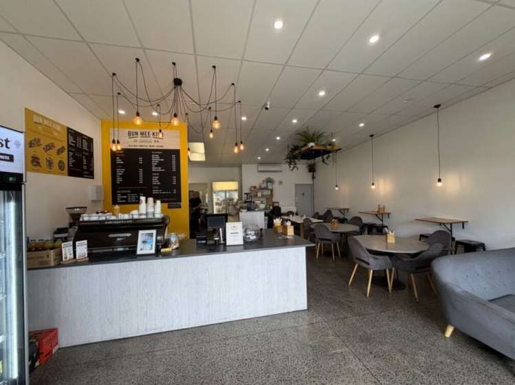 Retail 1/124 Henderson Valley Road Waitakere_8