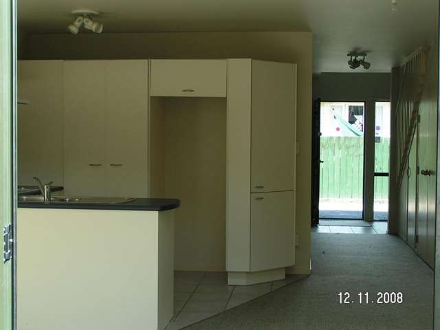 4/89 Portage Road New Lynn_3