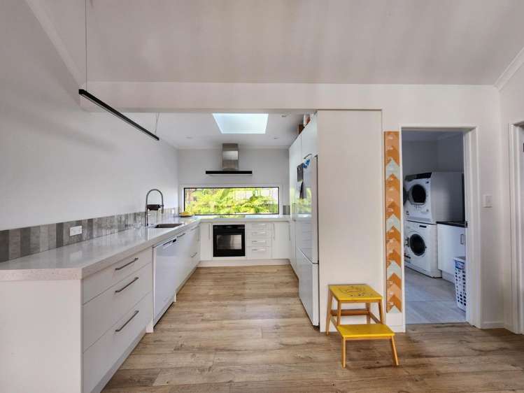 136 Wairau Road Oakura_3