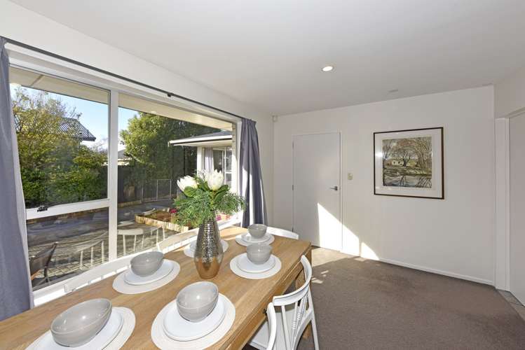 32 Charnwood Crescent Bishopdale_9