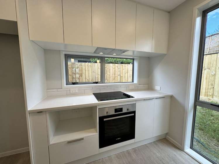 8/51 Wharf Road 1801_7