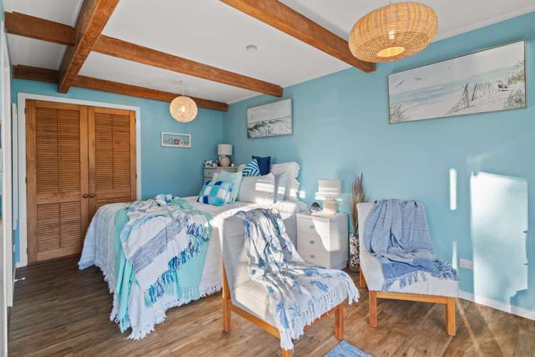 33 Ranui Crescent Diamond Harbour_14