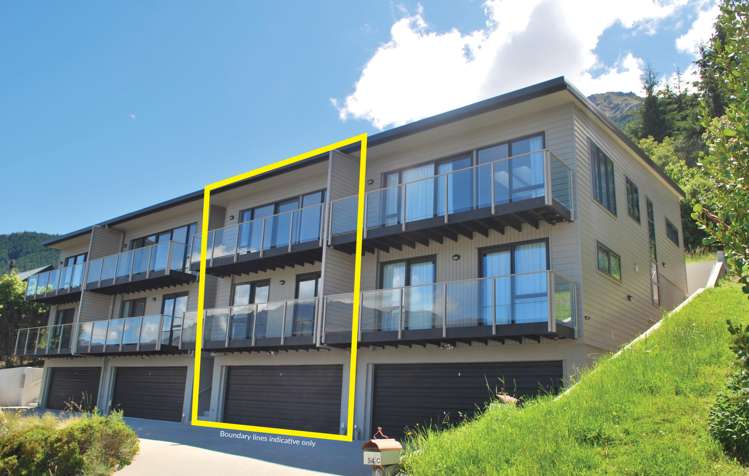 54c Wynyard Crescent Fernhill/Sunshine Bay_2