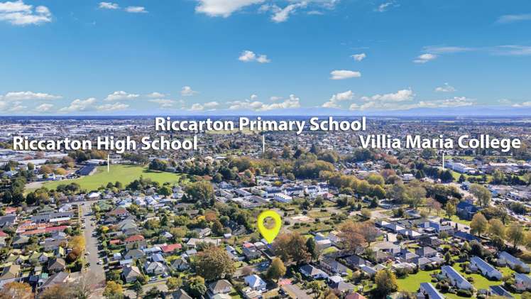 21 & 21B Ballantyne Ave Upper Riccarton_23
