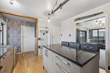 215 McQuarrie Street_3