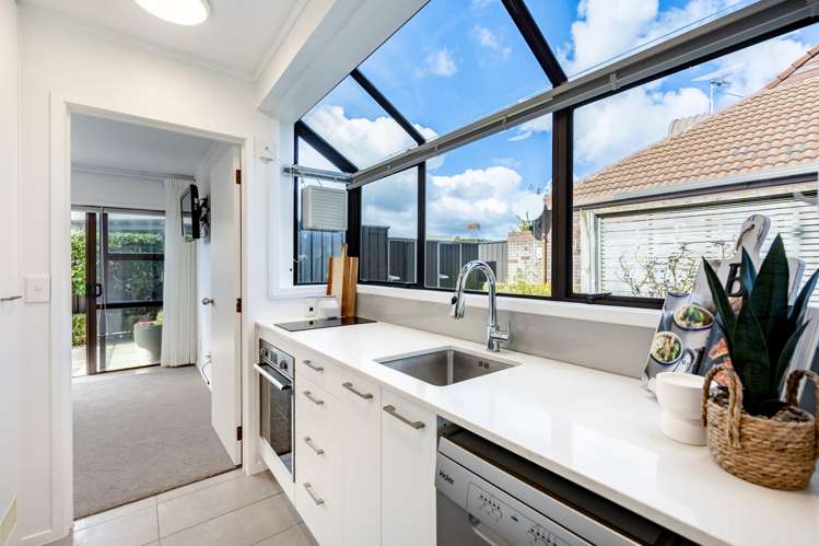 16/327 Hobsonville Road Hobsonville_5