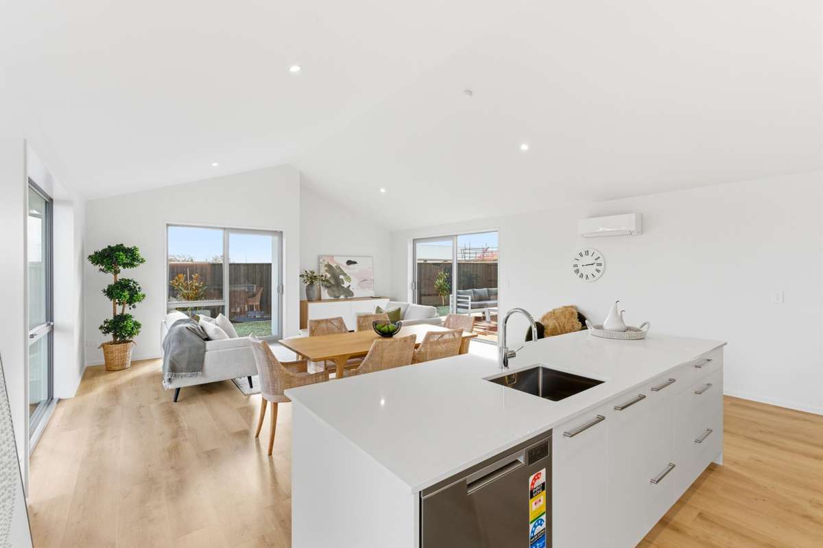 207 Lady Isaac Drive_5