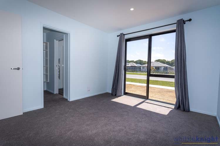 2 Jasmine Street Woodend_11