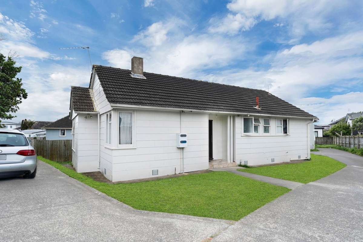 243 & 243A Panama Road_5