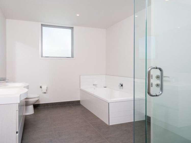 11 Gazelle Way Langs Beach_11