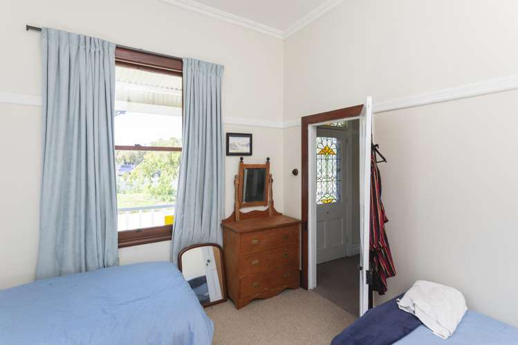 12 Pine Street Mangapapa_15