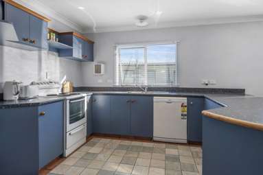 33A/B Scott Avenue_3