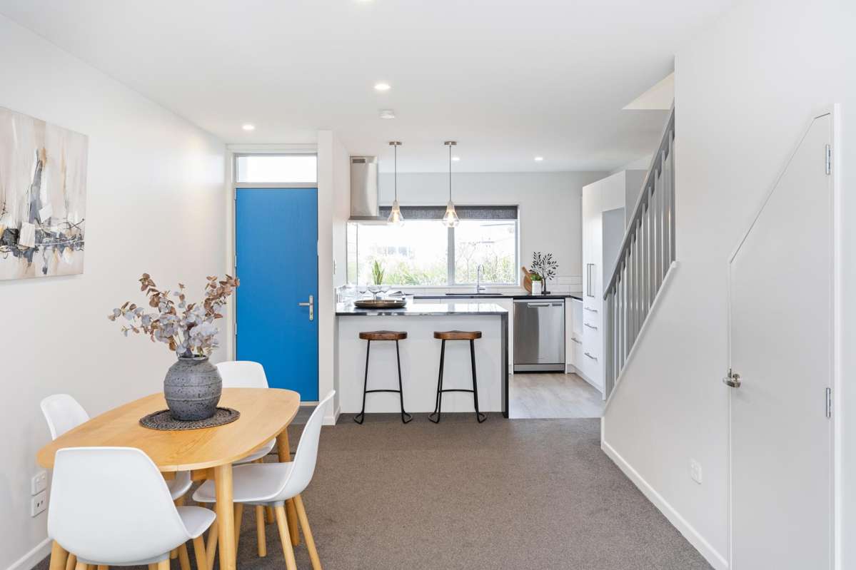 22 Menin Gate Crescent_4