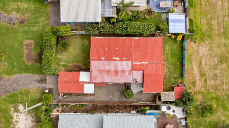 16 Battiscombe Terrace Waitara_9