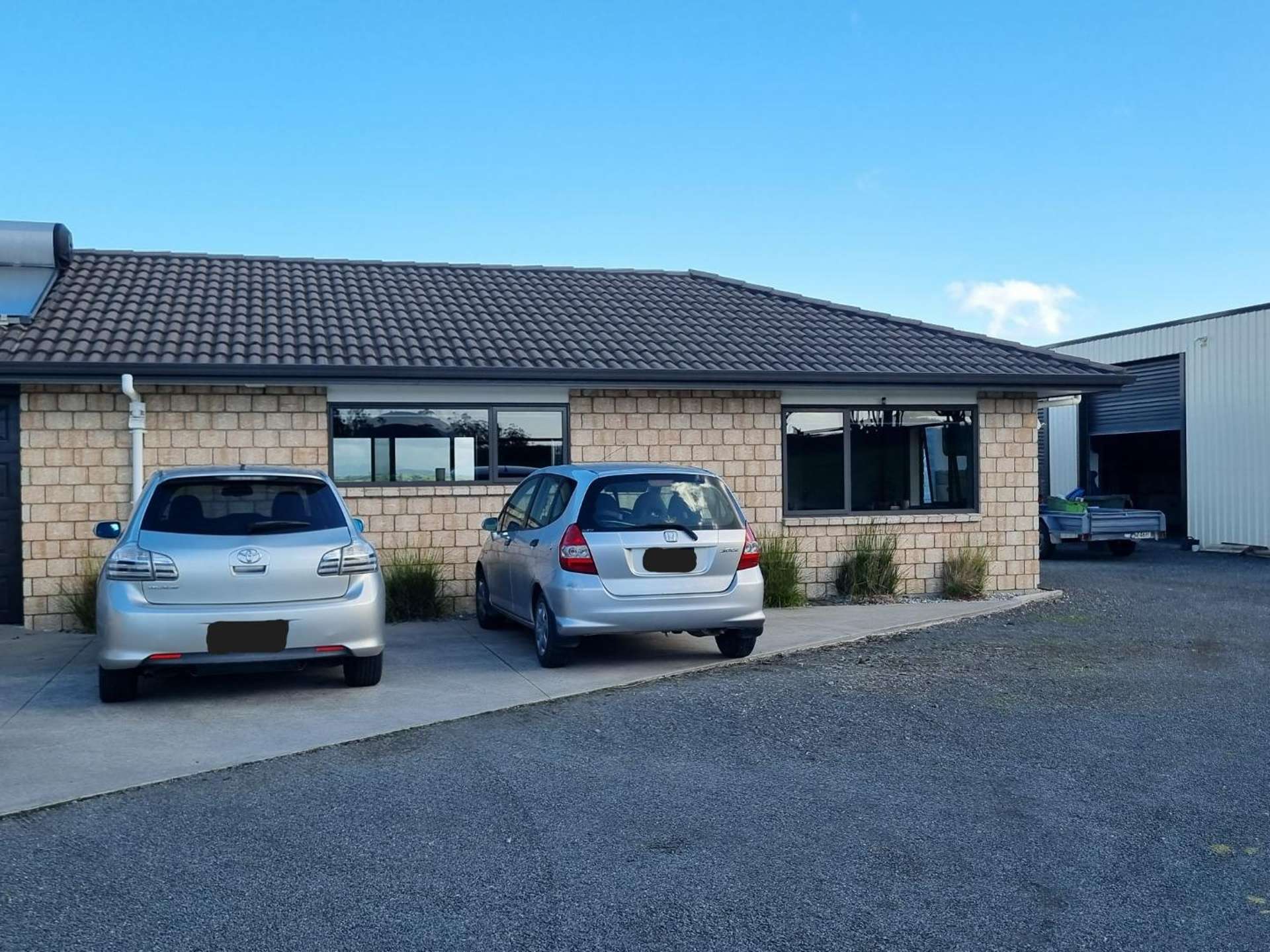 361 Apotu Road (unit) 2003_0