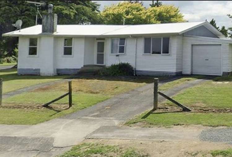 121 Elizabeth Drive 11139_8